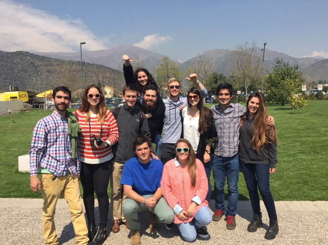 Movimiento NOS de la U. del Desarrollo empodera a comunidad estudiantil y proyecta transformaciones en Chile