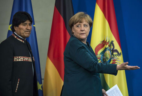 Merkel aboga por reanudación del diálogo Chile y Bolivia