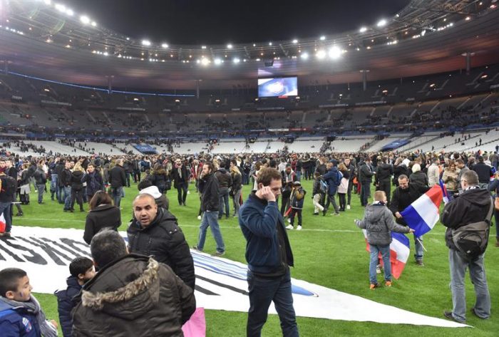 Ataques en París se produjeron en las cercanías del estadio donde se jugaba el Francia ante Alemania