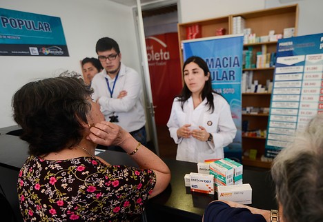 Ministerio de Salud propone crear red de farmacias públicas