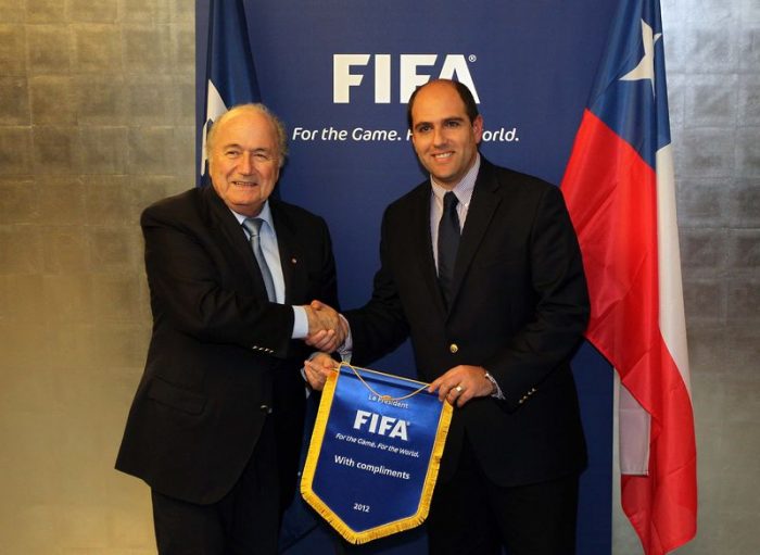 Millones para el Mundial Sub 17: el último aporte del Ministerio del Deporte a Jadue y Blatter