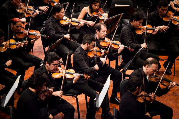 Bandas sonoras de reconocidas películas interpretadas por la Orquesta Sinfónica de Chile en el CEAC, 20 de noviembre