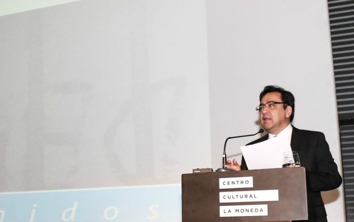 Fundación Ford organizó el seminario «25 años de democracia en Chile»