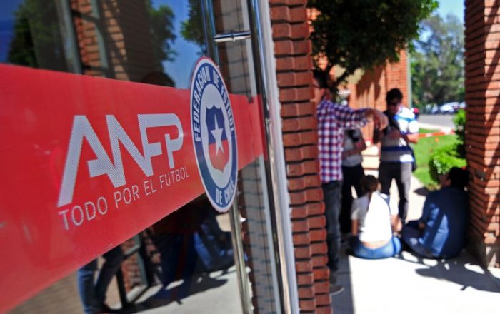Se agudiza la crisis en la ANFP con nuevos préstamos a clubes ligados al directorio que encabezó Jadue