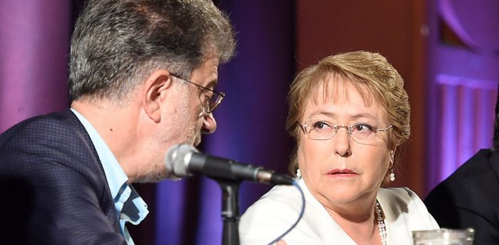 Bachelet admite que «no es fácil» erradicar la corrupción del país