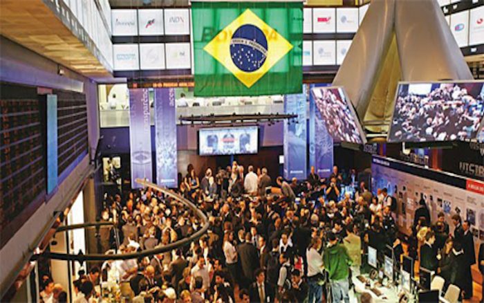 Brasil recibe con cautela la esperada pérdida del grado de inversión