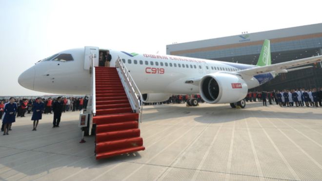 C919: el avión comercial con el que China quiere competir con Boeing y Airbus