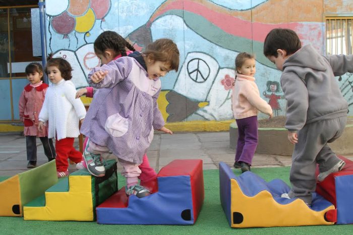 Programa que promueve clases más activas beneficia a niños y niñas de jardines de Integra
