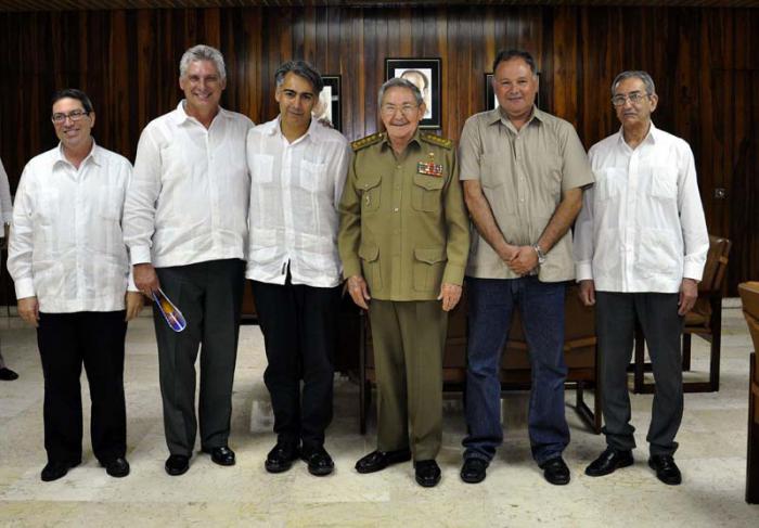 [Foto] La visita de MEO a Raúl Castro en Cuba