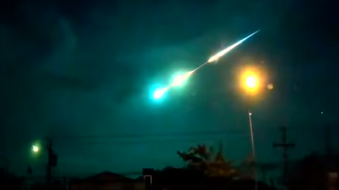 [Video] Gran meteorito ilumina la noche de Bangkok