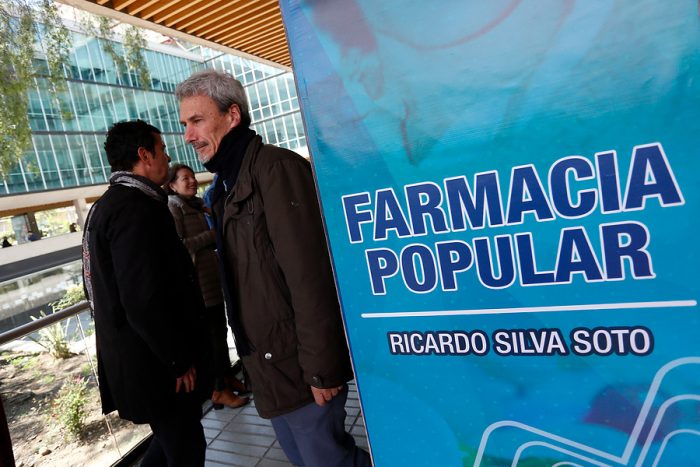 Vittori apoya farmacias populares y llama a «terminar con tratamientos a medias por falta de recursos para conseguir remedios»