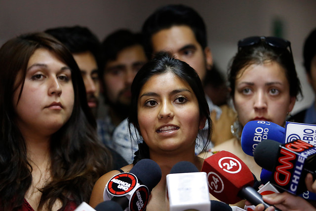 Confech anuncia movilizaciones por ley corta que dejaría fuera de la gratuidad a tres universidades del Estado
