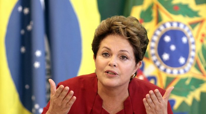 Brasil: Ministro descarta eventual renuncia de Rousseff