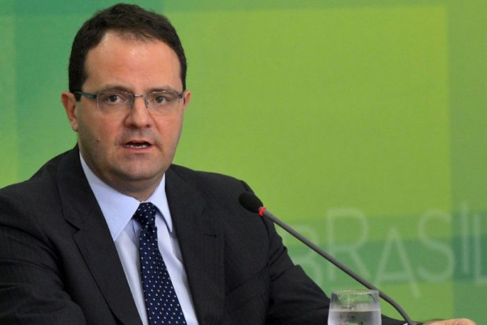 Mac Margolis: «Brasil renuncia a pretensión de austeridad fiscal»