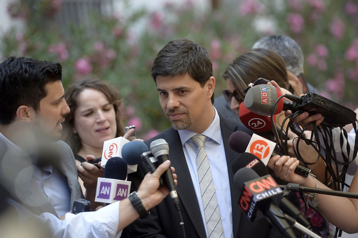 Díaz da por terminado conflicto entre Burgos y Bachelet y dice que «no le demos tintes dramáticos»