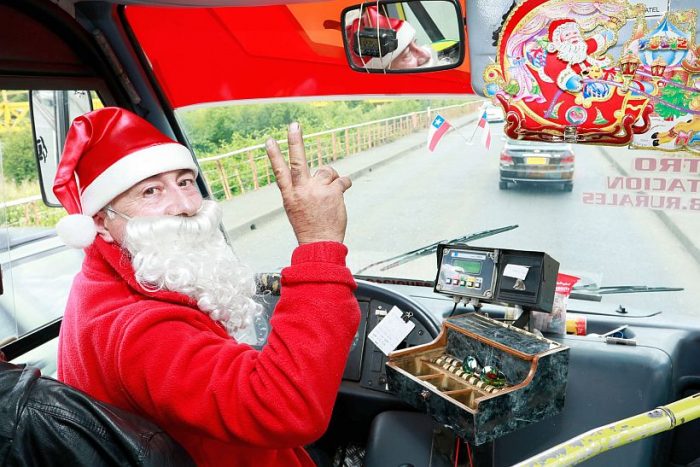 Prohíben a Viejito Pascuero manejar micro en Temuco
