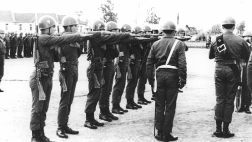 Los apuntes del ex conscripto que confesó en la radio cómo dinamitaron a detenidos desaparecidos