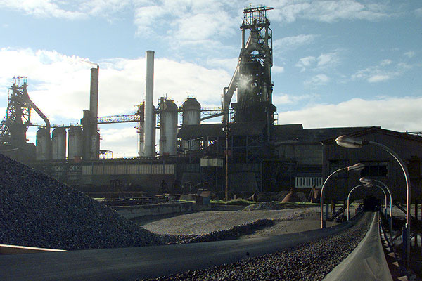 Navarro (MAS) advierte que Huachipato debe «entrar en alerta roja» por rebaja de aranceles chinos a la exportaciones de acero