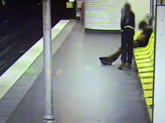 [Video] Ladrón le salva la vida a joven al que había asaltado antes