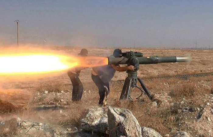 [Video] El vehículo militar sirio que logró esquivar un misil antitanques