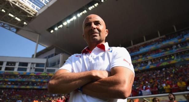 Periodistas deportivos eligen a Sampaoli como el mejor técnico de América 2015