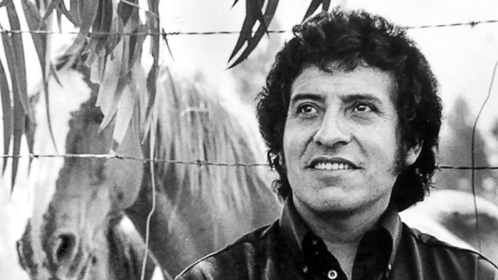Cámara aprueba proyecto que permite construir monumento a Víctor Jara