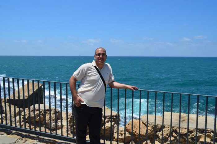Khalid Mansour refugiado palestino: «Israel viola todos los días el acuerdo de paz firmado entre su gobierno y la OLP»