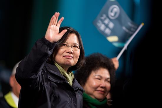 Taiwán elige por primera vez a una mujer como presidenta en un cambio histórico y sin miedo a China