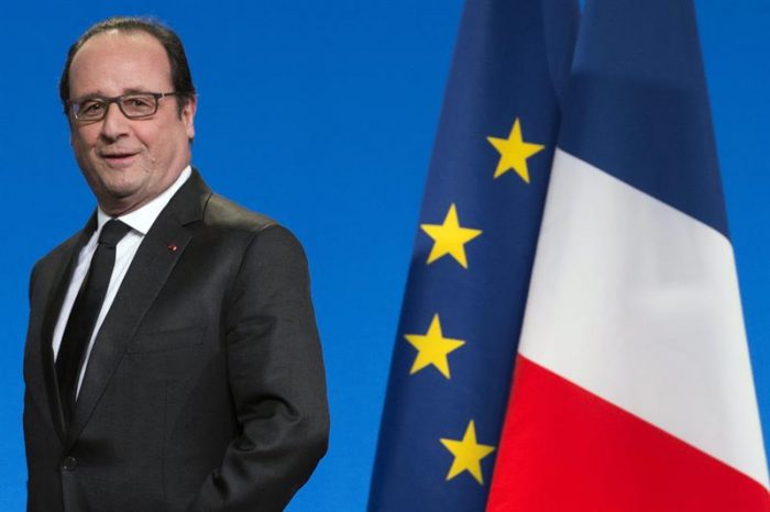 Hollande proclama un «estado de emergencia» contra el paro en Francia