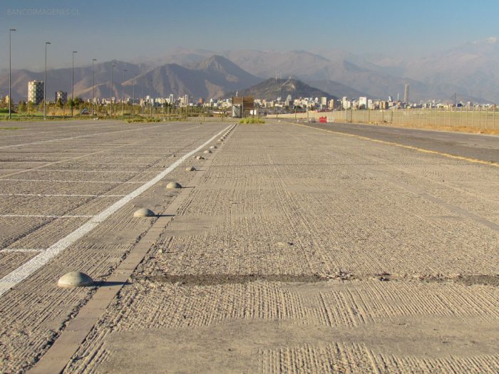 Edificación en ex aeropuerto de Cerrillos: plusvalías a través de decisiones administrativas