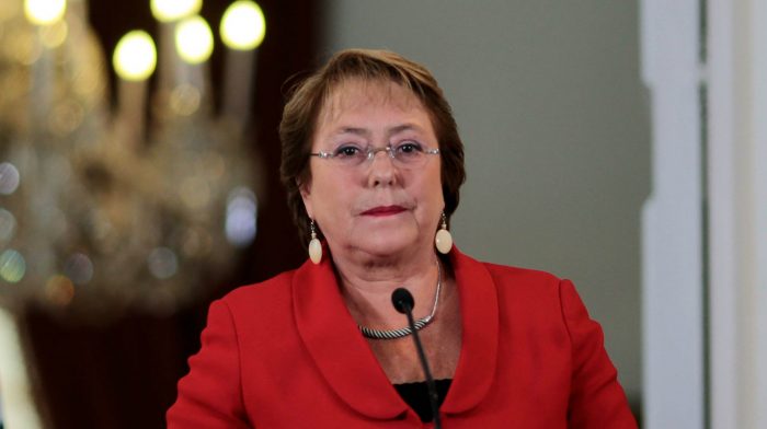 Al borde del llanto: Bachelet da giro y opta por romper su silencio ante el caso Caval