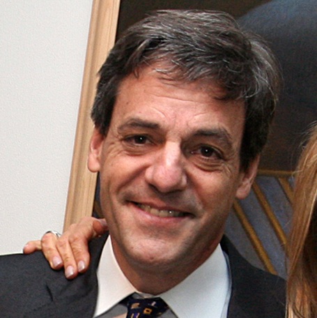 Nicolás Ibáñez insiste: «En un país serio las autoridades no emiten opiniones sobre causas judiciales pendientes»