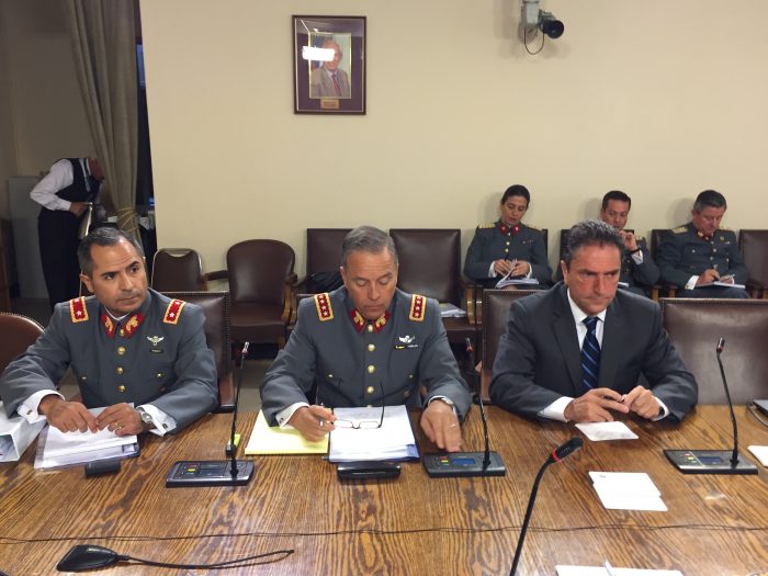 Comandante en jefe del Ejército dice que no había control de pago de facturas porque se apelaba a «la honorabilidad de las personas»