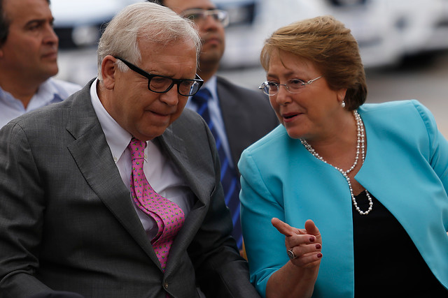 Cadem: Burgos cae seis puntos tras impasse con Bachelet por viaje a La Araucanía