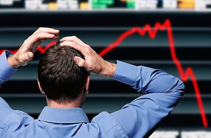 Pánico en Wall Street contagia a mercados alrededor del mundo e inversores ven esfumarse un trillón de dólares