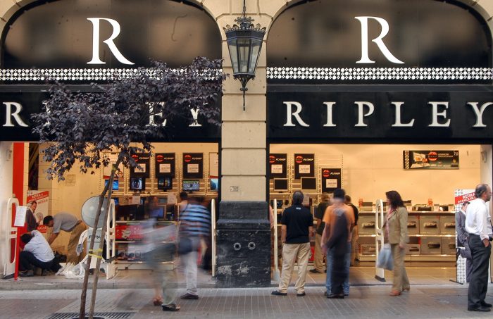 Caso Penta: Ripley rectifica $50 millones a proveedor de campaña de Bachelet