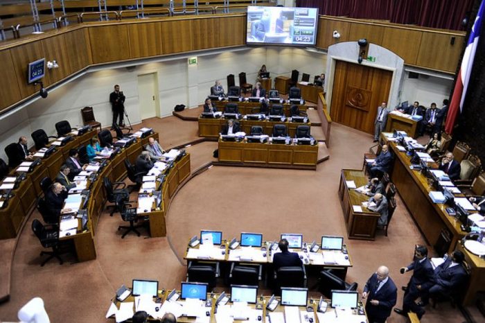 Préstamos en el Senado: aparecen nuevos casos y Walker pide registro completo