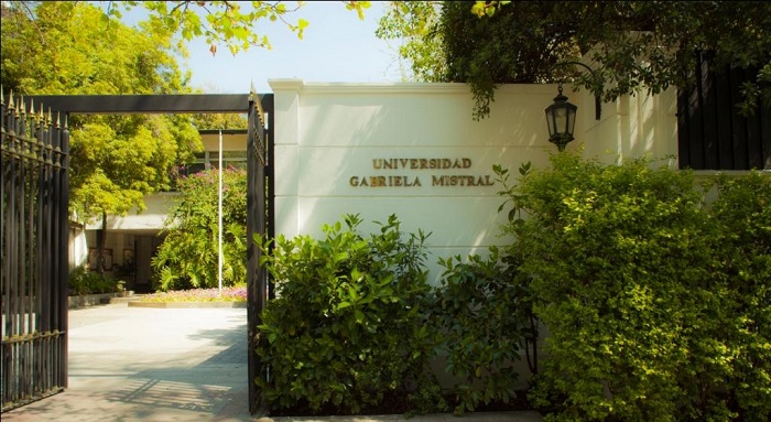 Iniciativa de la Universidad Gabriela Mistral busca profundizar la innovación y el emprendimiento en la industria