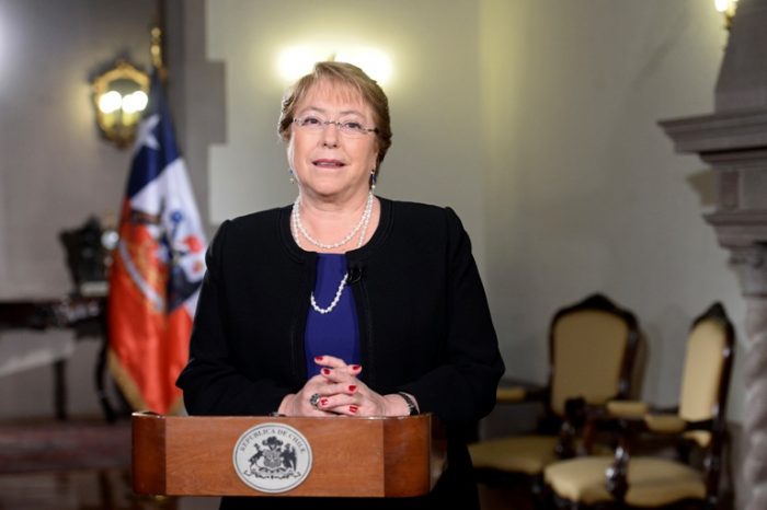 Bachelet hace positivo balance del avance de sus reformas  y admite que el 2015 no fue fácil