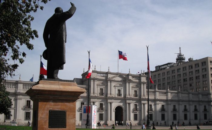 La memoria, las AFP y un paseo por la Plaza de la Constitución