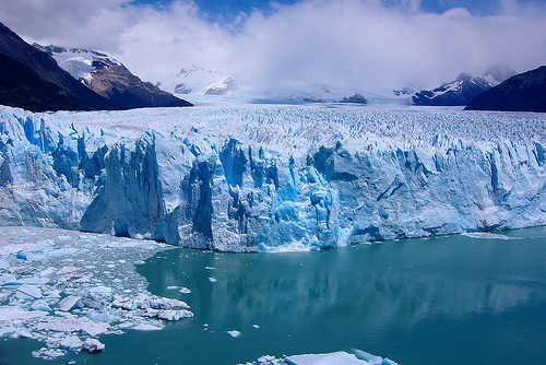 Según informe de Coordinadora de ONG en nueva ley ningún glaciar chileno quedaría protegido