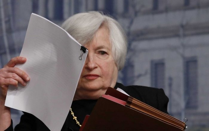 Yellen afirma que empleo e inflación de EE.UU. están «muy cerca» de las metas de la Fed