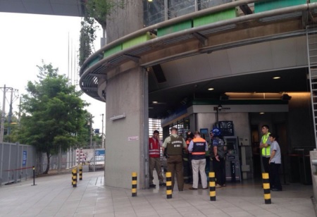 Emanación de humo en vagón del Metro obliga a suspender el servicio en Línea 5