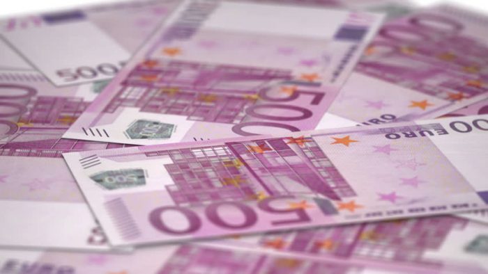 Podrían retirar billete de €500 para evitar delitos y deflación