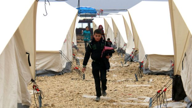 Azaz, el pequeño pueblo fronterizo que se volvió clave en la guerra en Siria