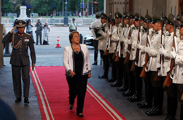 Bachelet y el costo de no hacerse cargo