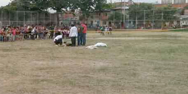 Joven argentino asesinó a balazos a árbitro que lo expulsó de partido de fútbol