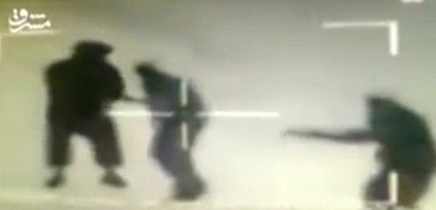 [Video] TV iraní muestra supuesto ataque de ISIS con imágenes de un videojuego