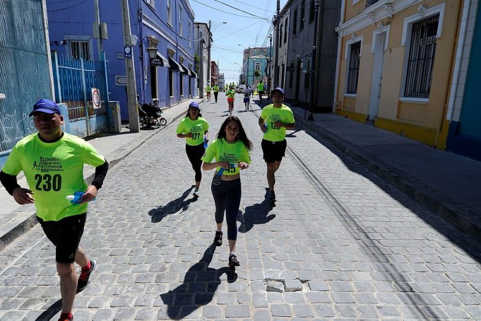 Escaleras porteñas serán escenario de la segunda Corrida Valparaíso en Mil Peldaños