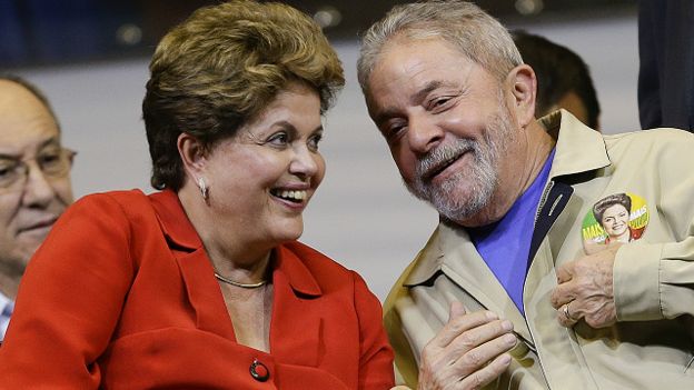 El expresidente Lula da Silva es el líder del Partido de los Trabajadores (PT), al que pertenece también Dilma Rousseff. 